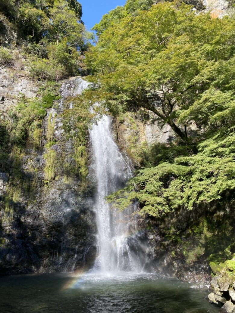 大阪の紅葉名所 箕面の滝 を最大限に楽しむためには Life Note